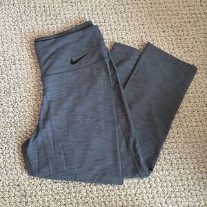 Nike leggings